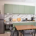 Llanaj 5 By Luxlikehome Case de vacanță *