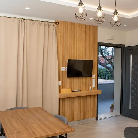 בית נופש Llanaj 5 By Luxlikehome